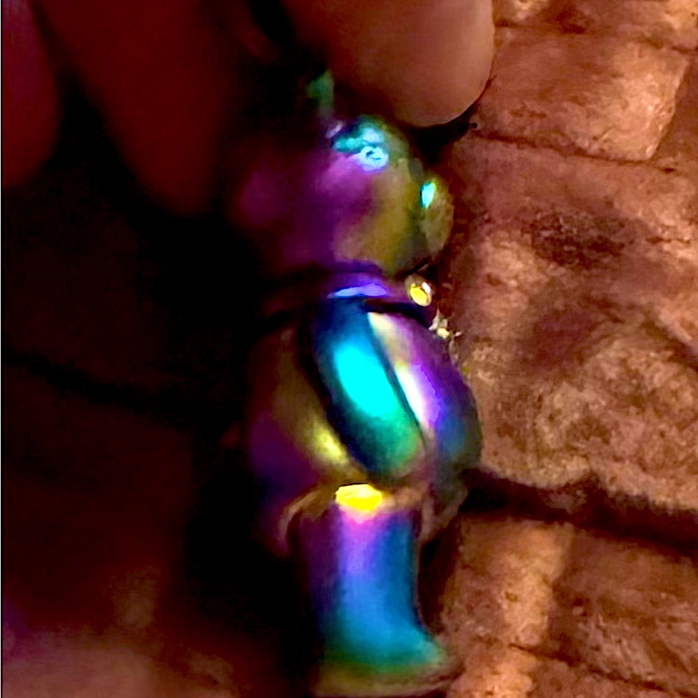 Coach 3D Multicolor oil slick, iridescent Metallic bear. Rare. Keychain FOB. - Picture 9 of 14